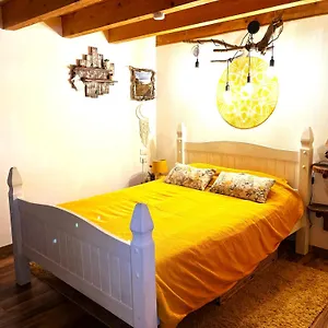 Cozy Mini House With Beautiful Views Appartement Eygliers